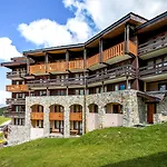 Pierre & Les Constellations Apart-hotel 3*