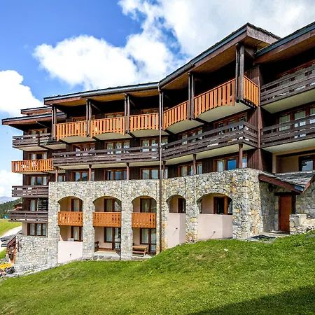 Pierre & Les Constellations Apartmanhotel 3*