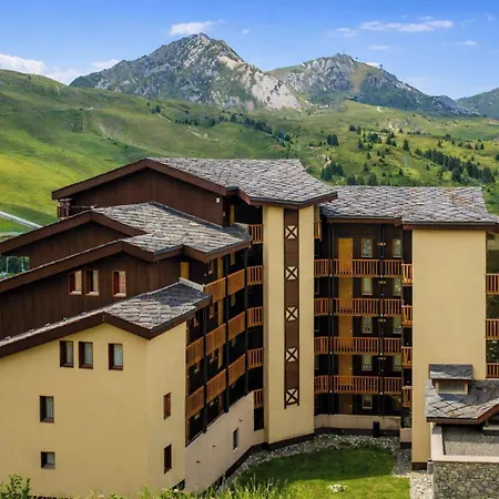 Pierre & Les Constellations 3* La Plagne