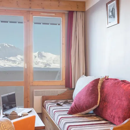 Pierre & Les Constellations Aparthotel 3*